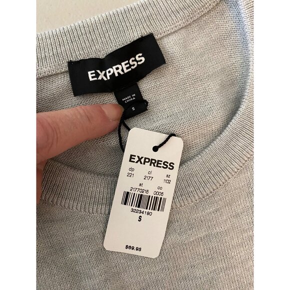 NWT Express Grey Crew Neck Sweater Small - Picture 4 of 9